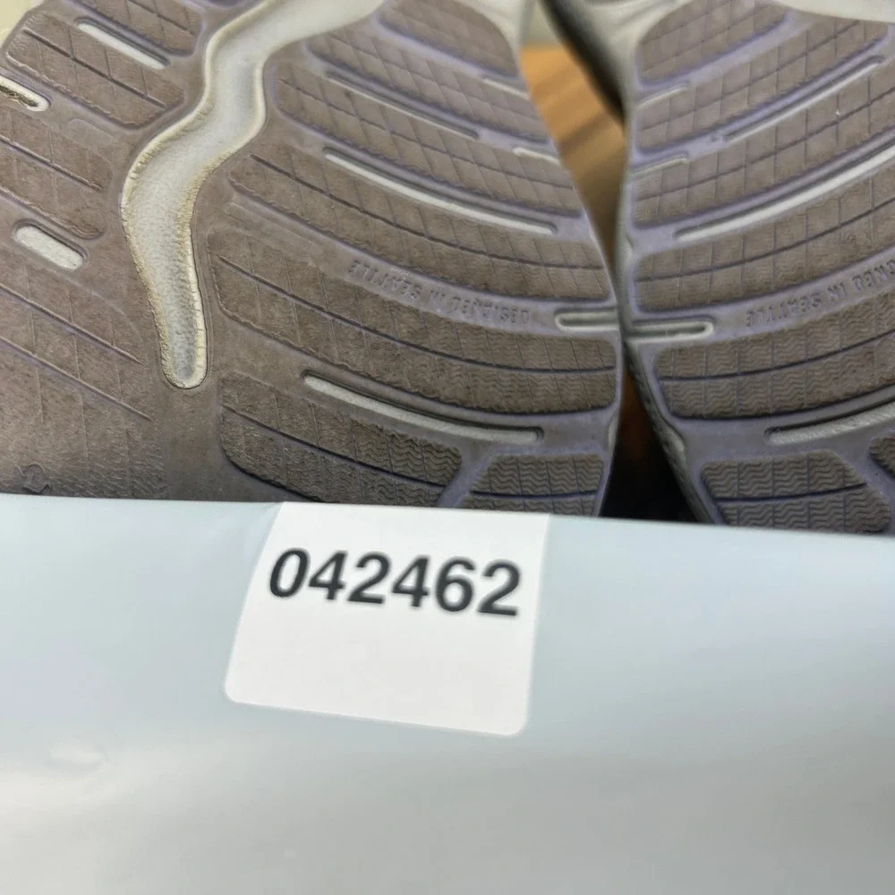 Brooks Ghost Max 2 Womens Running Shoes Grey Purple 1204201B005 Size 8 Medium B